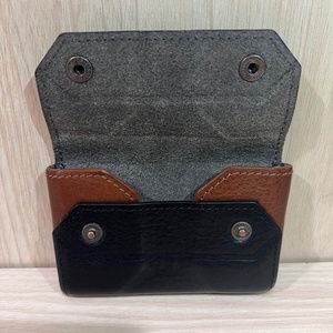 hardgraft Small Brick Card Case in Classic (brown) and Coal (black) Leather